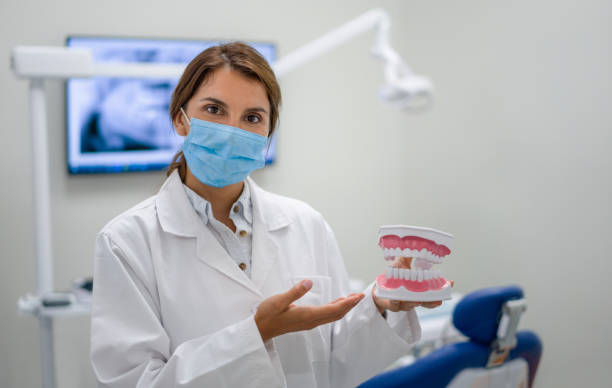 Best Emergency Gum Treatment in Clifton Gardens, NY